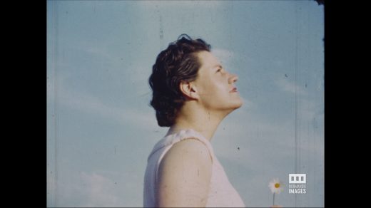 L'HISTOIRE OUBLIEE DES FEMMES AU FOYER L'HISTOIRE OUBLIEE DES FEMMES AU FOYER